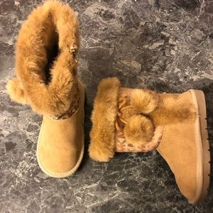 Michael Kors toddler boot size 9